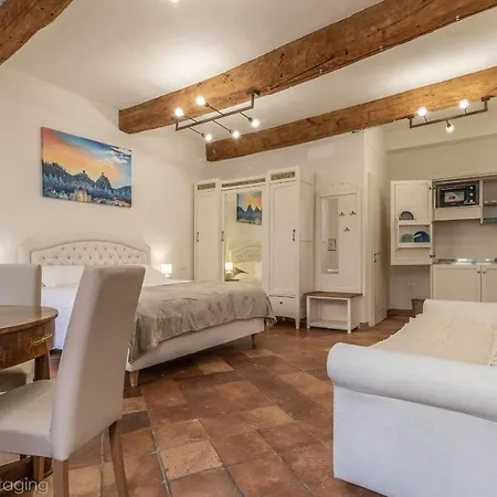 Casa Maghinardo ゲストハウス
