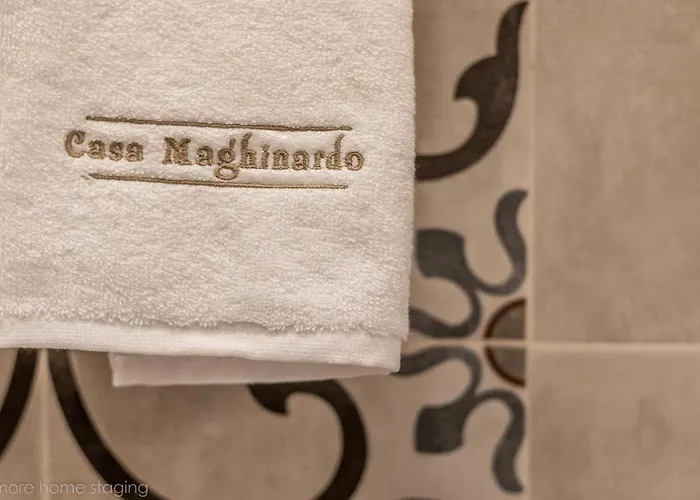 بيت ضيافة Casa Maghinardo *