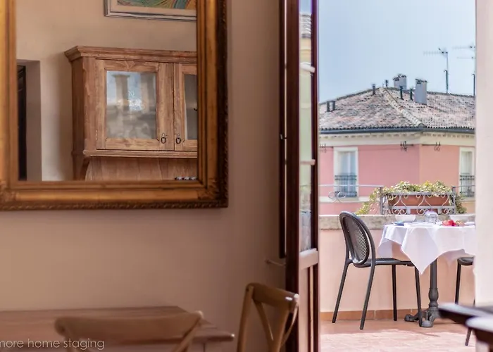 Casa Maghinardo 게스트하우스 *